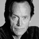 Lance Henriksen als Graff