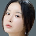 Yoo Ra-seong als Yoon-hee  (윤희)