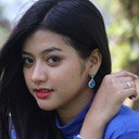 Adinda Halona als Firly