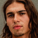 Jamie Graham als New Year's Eve Dancer