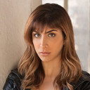 Kayla Barr als College Roommate