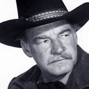 Ray Teal als Sheriff Gus Kretzer