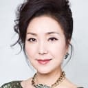 Lee Hwi-hyang als White Beard's Wife