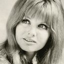 Jennie Linden als Ursula Brangwen