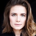 Frédérique Proulx als Josée