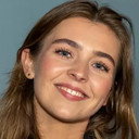 Annika Momrak als 