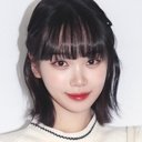 김채원 als Herself