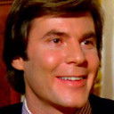 Levi Richards als Dilbert Lamb