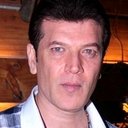 Aditya Pancholi als Suryakant 'Pasha' Ranade