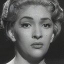 Tamara Garina als Grandmother Moreno