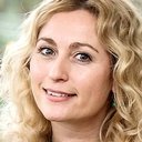 Patricia Schumann als Nanna