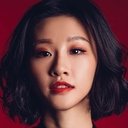 劉嘉琪 als Wai's Assistant