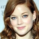 Jane Levy als Cheerful Insurance Rep (voice)