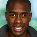 Andrew J. Hampton als RJ