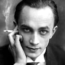 Conrad Veidt als Major Heinrich Strasser