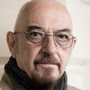 Ian Anderson als Lead Vocals, Flute