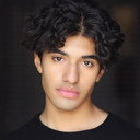 Mateo Fernandez als Adrian Salazar