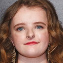 Milly Shapiro als Em