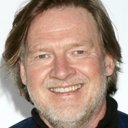 Donal Logue als Rick (Junior Agent)