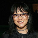Mina Shum als Janet Eng