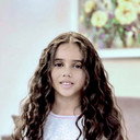 Armita Chegini als Anil