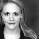 Annie Morgan als Liza