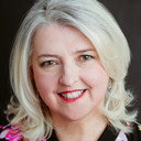 Linda Laplante als Nurse Lemoine
