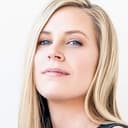 Mary Grill als Miss Hansen