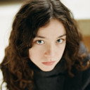 Eva M. Hirschburger als Elisabeth