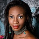 Sloan-Perry Ambassa als Black hostess