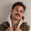 Ryan Guzman als Lucas