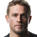 Charlie Hunnam als Gavin Nichols