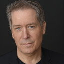 Laurence Lau als Greg Fleming
