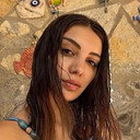 İrem Yüksel als Selin