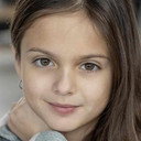 Marguerite Laurence als Simone Bloom