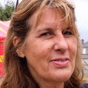 Catherine Boskowitz als The Head Nurse