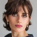 Sarina Farhadi als Nazanin