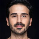 Ozan Yiğit als Bülent