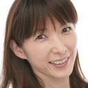 久川綾 als Young Girl (voice)