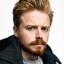 Jack Lowden als Siegfried Sassoon