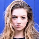 Phareelle Onoyan als Fille rivière