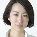 西山繭子 als Matsukuma Natsumi