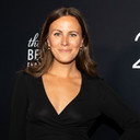 Brienne Mizell als Elle Davis