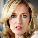 Gillian Anderson als Meredith