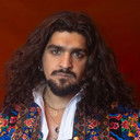 Israel Fernández als Self