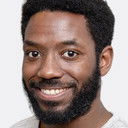 Chinaza Uche als Wedding Dancer