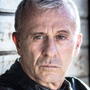 Loris Loddi als Villanueva