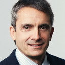 Stephen Galloway als Self - Host