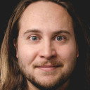Zoltan Kaszas als Self