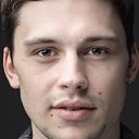 Jack Stewart als Stuart Cummings